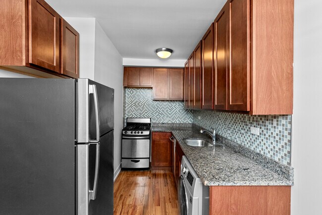 Foto del edificio - 550 W Arlington Pl