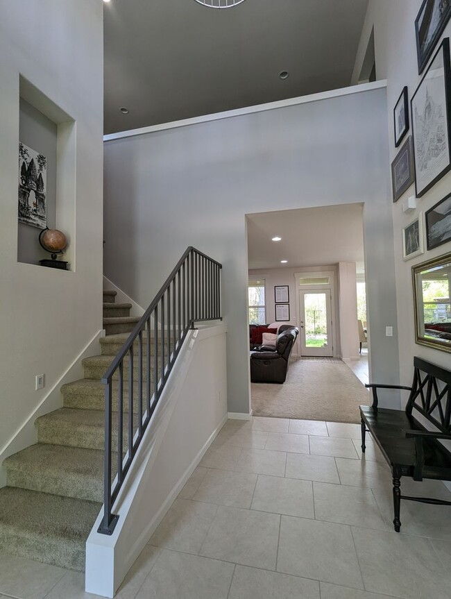 Building Photo - MOVE IN READY! A/C 4 bed 3.25 bath home! 2...