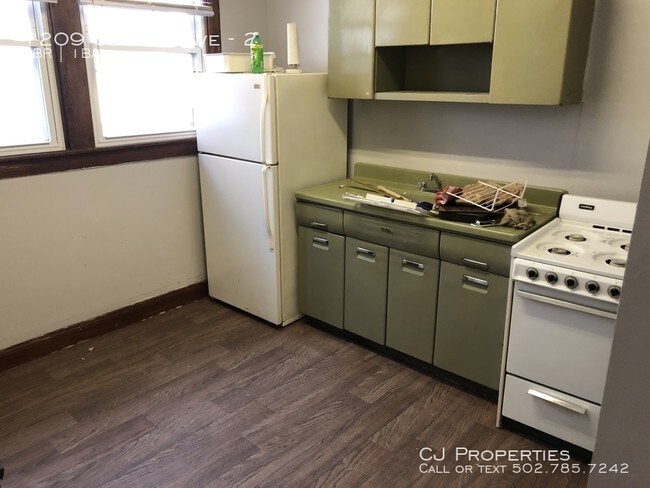 Foto del edificio - 1209 Central Ave, Unit 2 Apartment