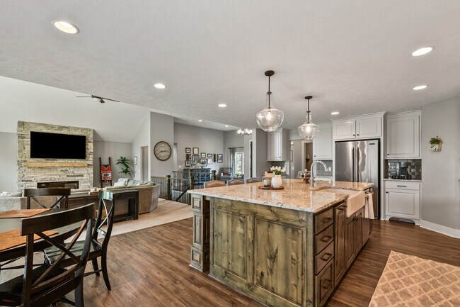 Building Photo - 4606 S 184th Plaza