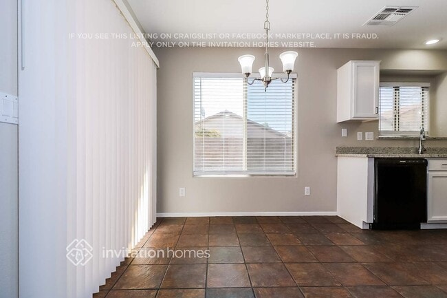 Foto del edificio - 12883 W Windsor Ave