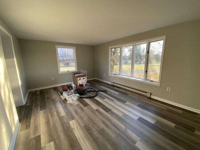 Foto del edificio - 26 Cedar Grove Ln
