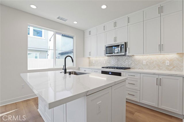 Building Photo - 7362 Jasper St