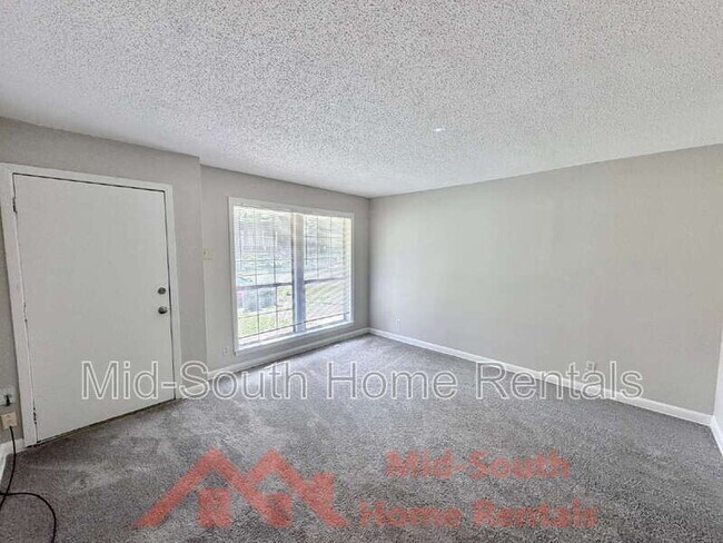 Foto del edificio - 3191 Parham St