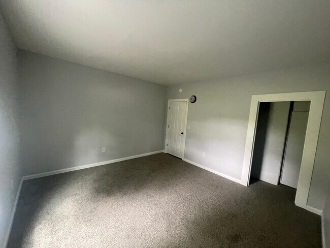 Foto del edificio - 2034 49th St Ensley