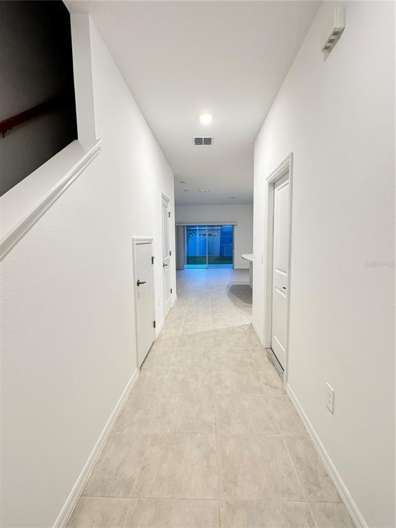 Foto del edificio - 1304 Drake Rdg Dr