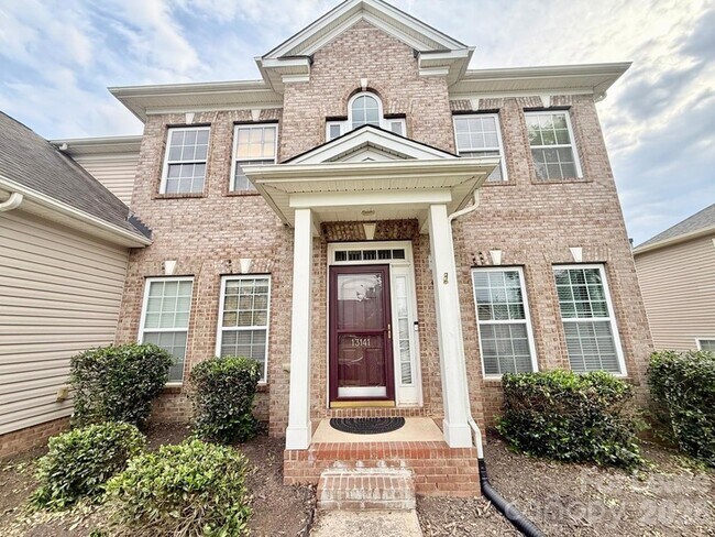 Foto del edificio - 13141 Wilburn Park Ln