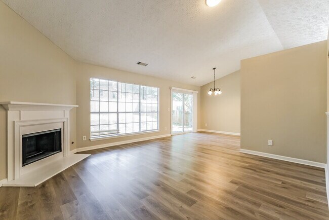 Foto del edificio - 640 Stonebridge Loop