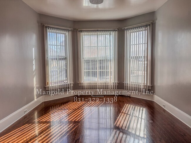 Foto del edificio - $500 Move-In Special- Beautiful three-bedr...