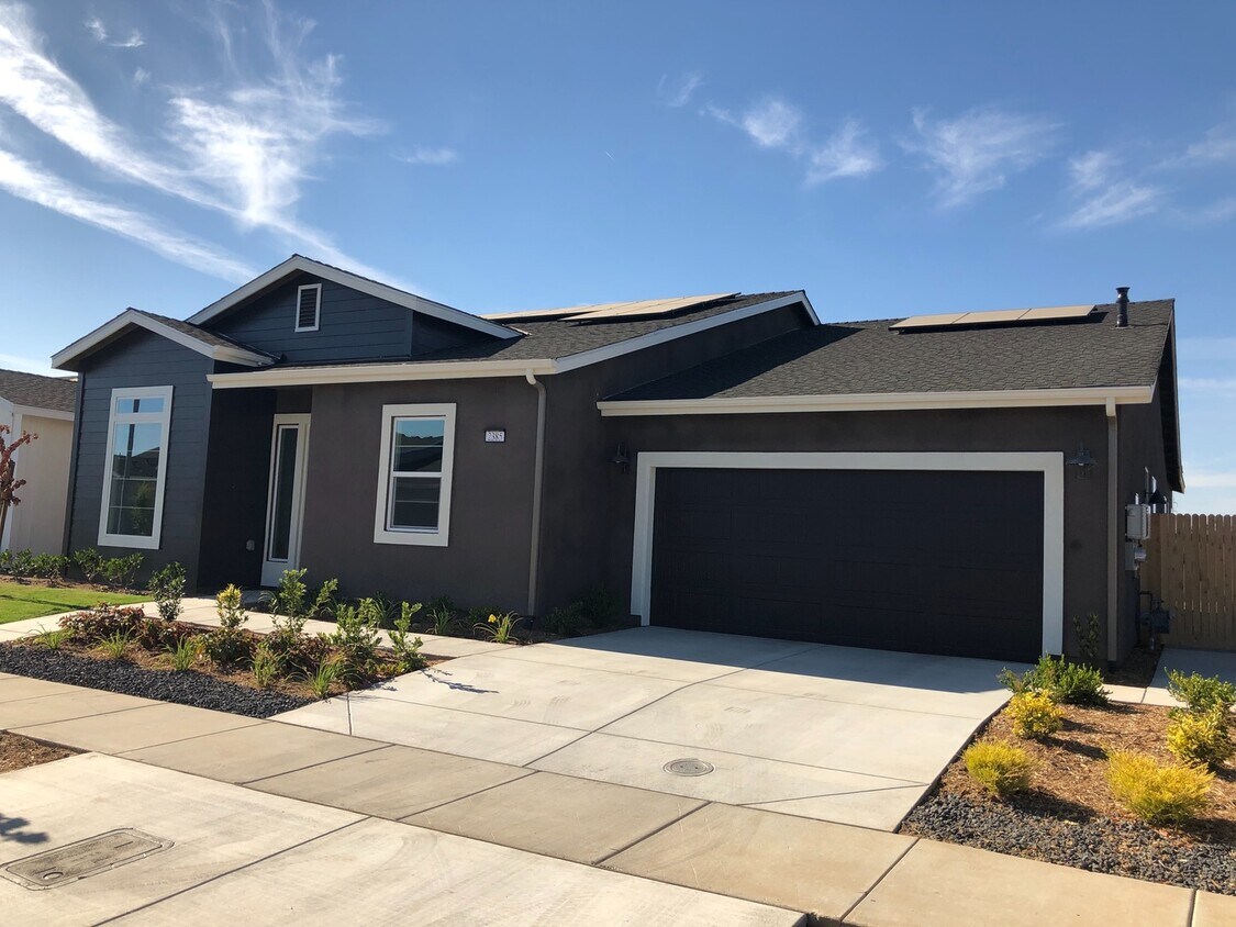 2385 Pacheco Dr, Merced, CA 95340 House Rental in Merced, CA