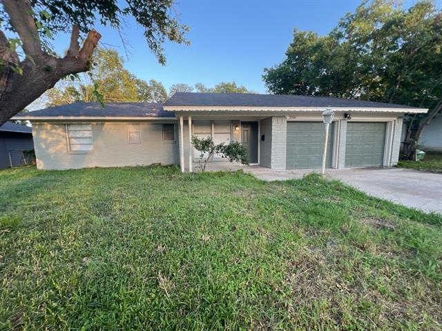 Building Photo - 3316 Shorewood Dr