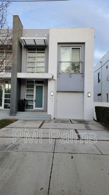 Foto principal - 201 N Trask St