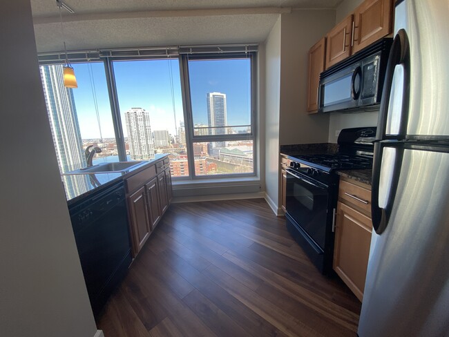 Foto del edificio - 226 N Clinton St