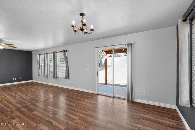 Building Photo - 1337 W Camino Mesa Sonorense