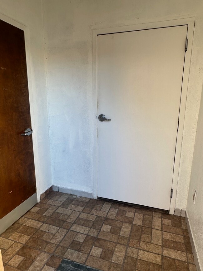 Building Photo - 3618 W Flagler St