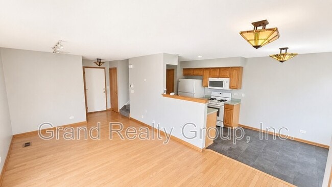 Building Photo - 12700 W Wakefield Dr
