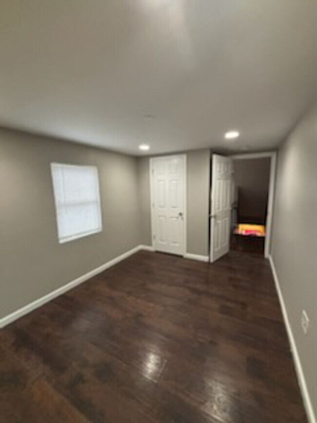 Foto del edificio - 24 E Silver St