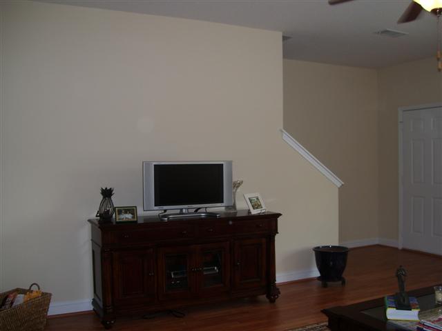 Building Photo - 306 Laurel Oak Ln