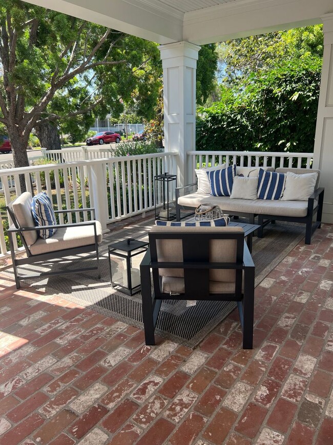 Foto del edificio - Private Home + Guest House & Pool | Minutes to Race the Base NASCAR