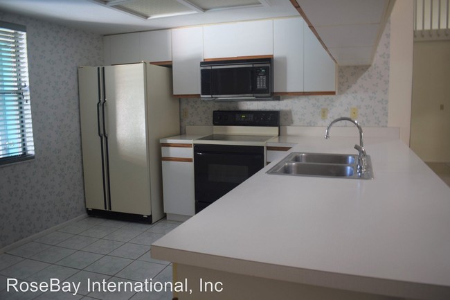 Foto del edificio - 318 40th St Cir W