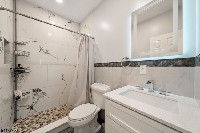 Foto del edificio - 31 Park Ave