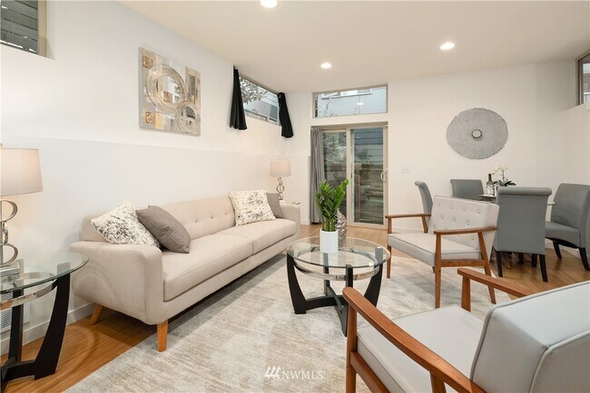 Foto del edificio - 1528 21st Ave S