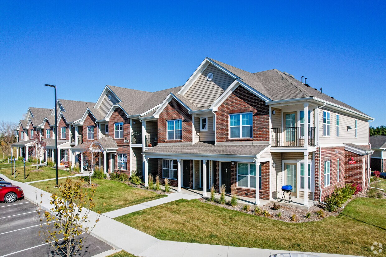 Bella Grove 4320 Marigold Pl NW Rochester, MN