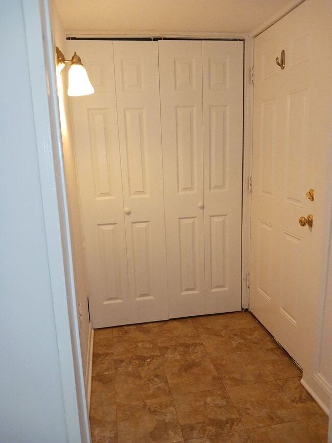 Foto del edificio - 2113 W Charleston St