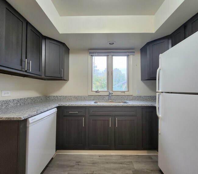 Foto del edificio - 792 Concord Ln