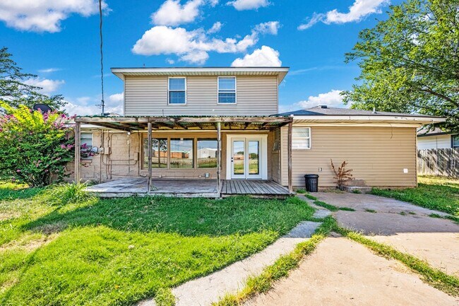 Foto del edificio - 5 Bedroom