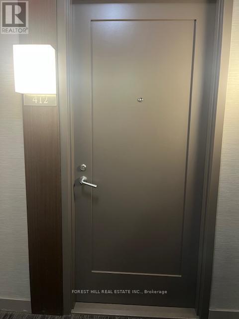 Photo du bâtiment - 310 Tweedsmuir Ave