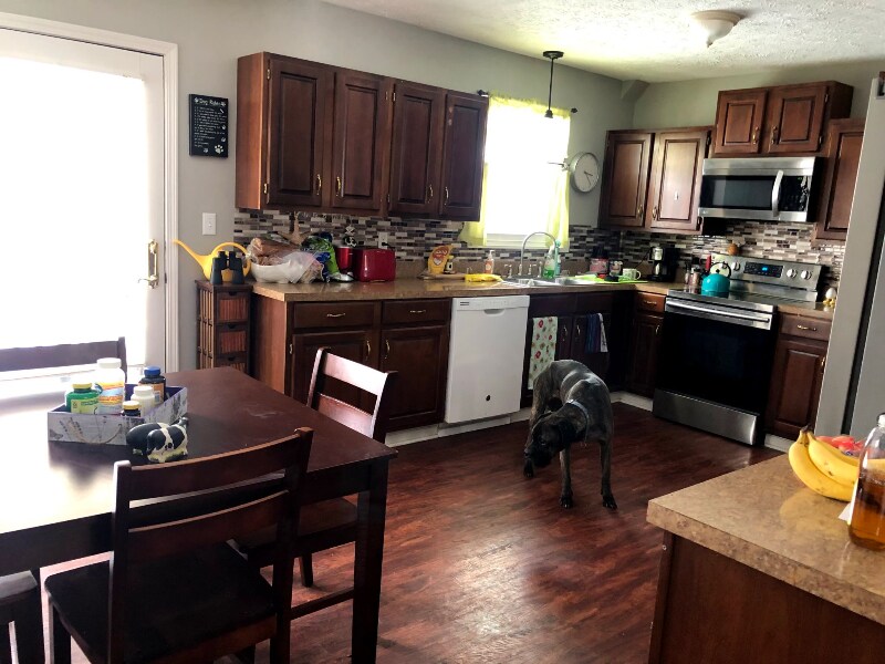 9055 Yoder Rd, Wadsworth, OH 44281 Room for Rent in Wadsworth, OH