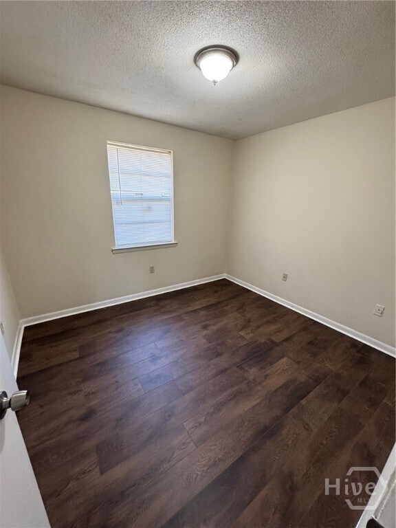 Building Photo - 122 Walz Cir