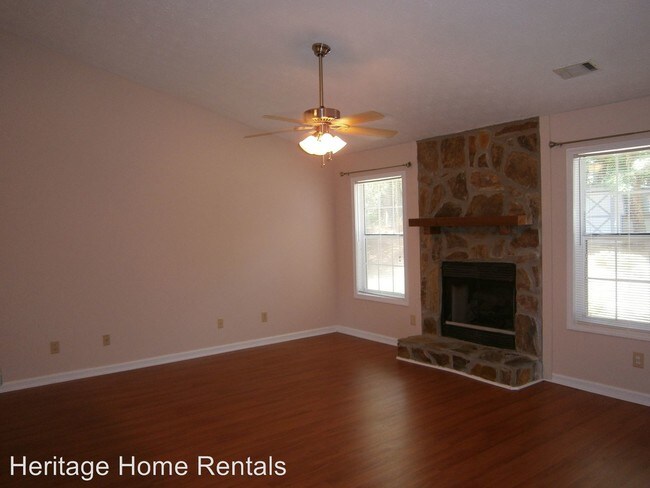 Building Photo - 3 br, 2 bath House - 3755 Willow Ridge Road