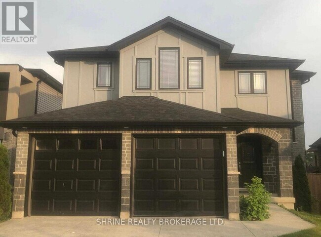 Photo du bâtiment - 1995 Purcell Dr