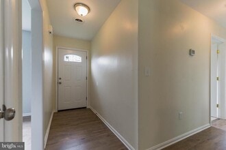 Building Photo - 6055 Dawn Dr