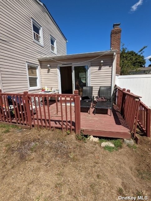 Building Photo - 40 Drake Ln
