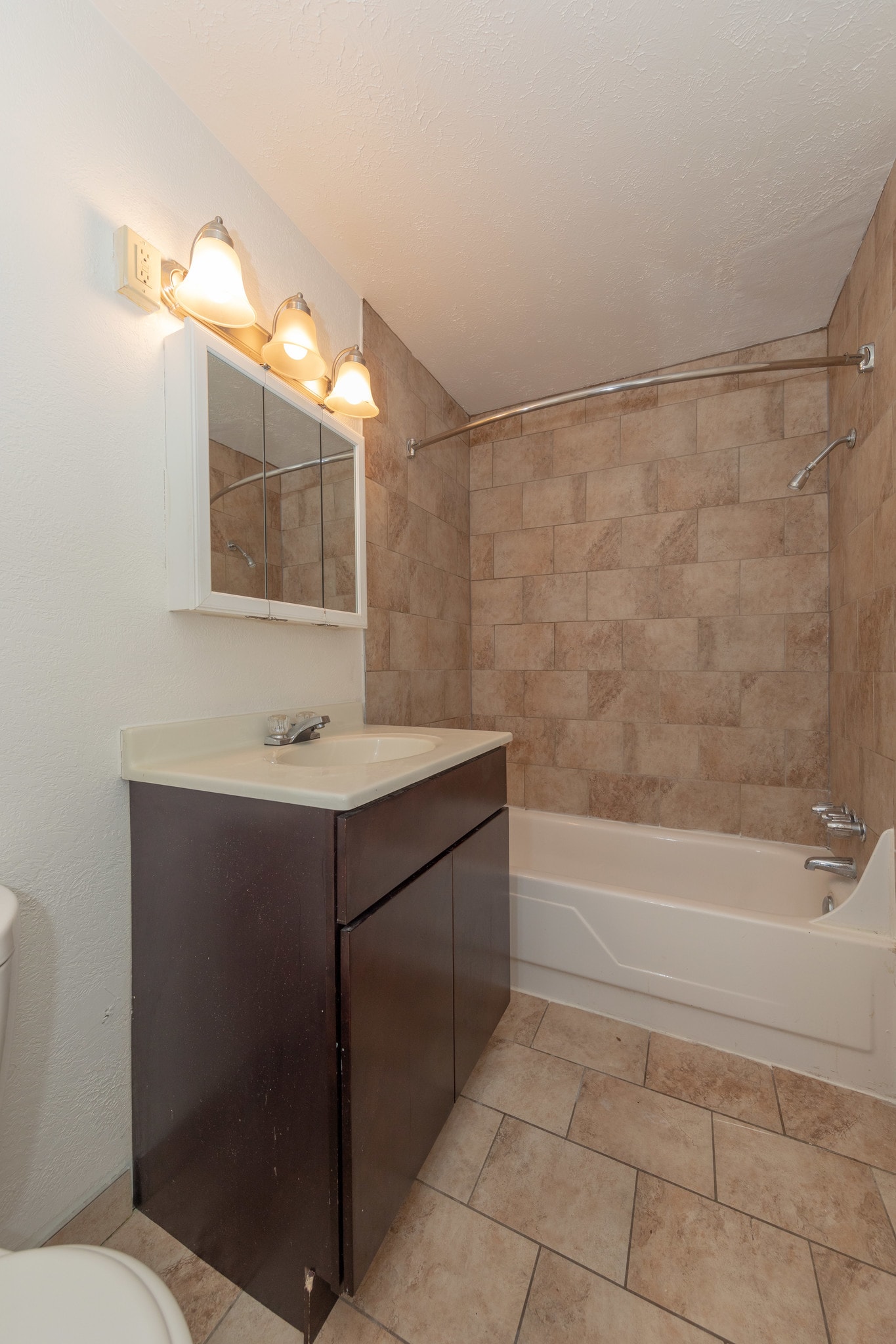 Rosewood Park Apartments – photo 2