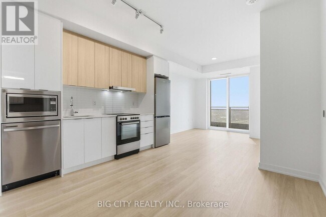 Photo du bâtiment - 9751 Markham Rd