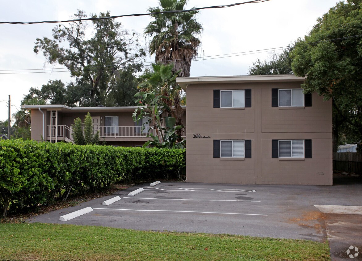 Building Photo - East Jefferson Apartments