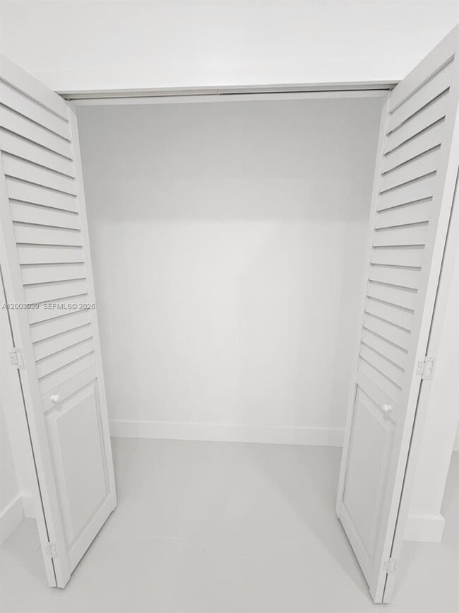 Building Photo - 6348 SW 151st Pl