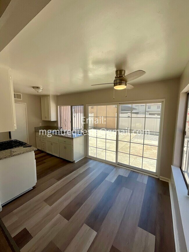 Photo - 16830 Village Ln Apartment