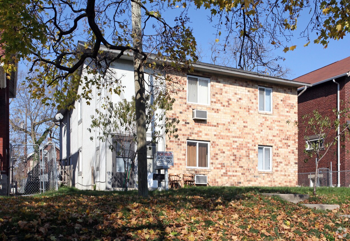 Building Photo - 424 E 14th Ave