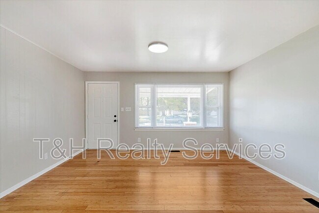 Foto del edificio - 3010 Winchester Dr