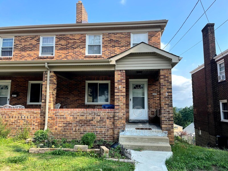 Primary Photo - 3021 Churchview Ave