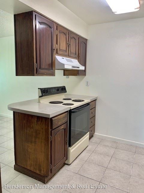 Foto del edificio - 320 25th Ave Ct