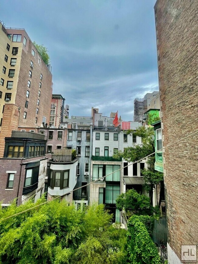 Foto del edificio - EAST 65 STREET