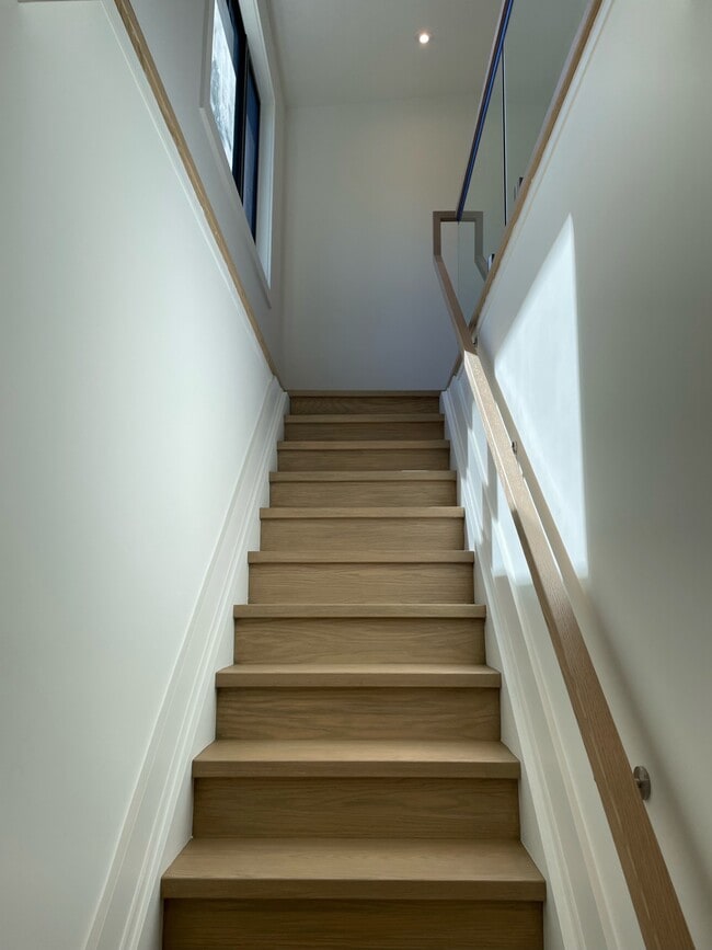 Building Photo - 44 Somerdale Sq