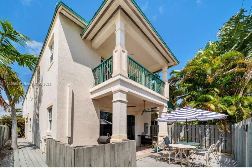 4548 Poinciana St, LauderdalebytheSea, FL 33308 Townhome Rentals in LauderdalebytheSea