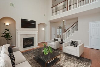 Building Photo - 6102 Meadowstream Ct